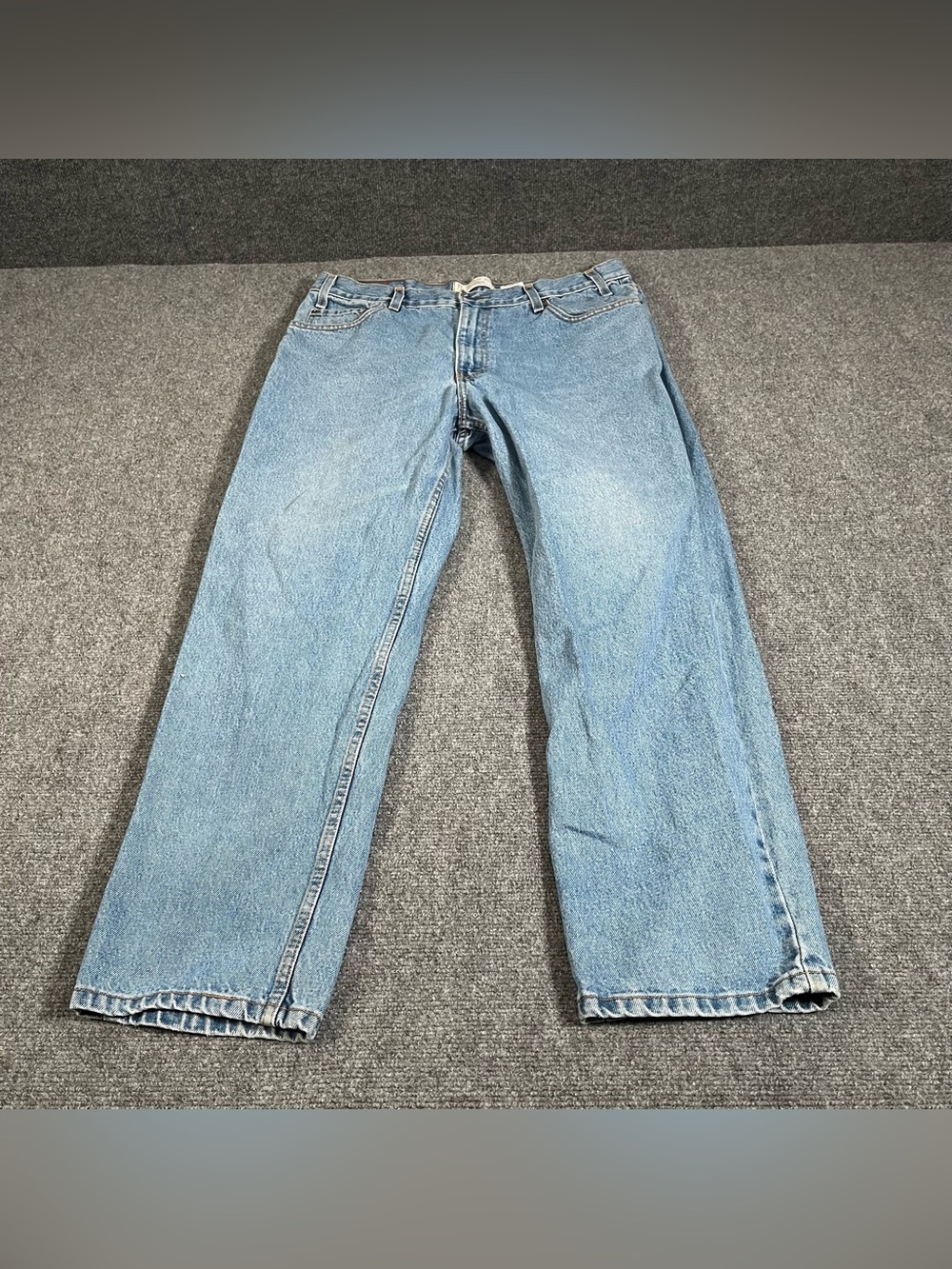 Vintage Levi Strauss Signature Mens Denim Jeans Relaxed Fit 34x29 Medium Wash